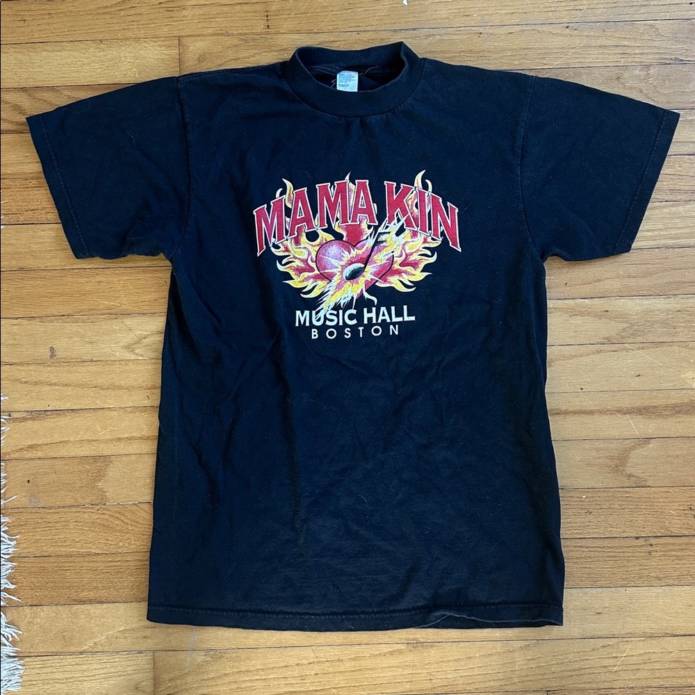 Vintage 90’s AEROSMITH MAMA KIN MUSIC HALL Boston Rock Club T Shirt Size M RARE!